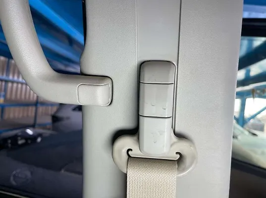 seat belt (LHF) - 2010 Nissan Armada