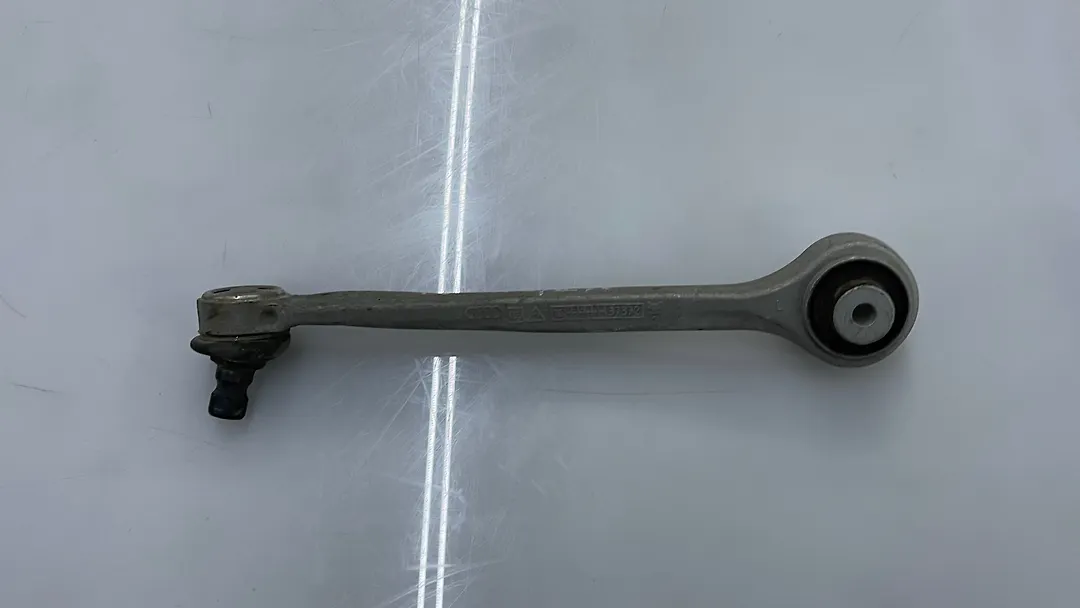 Upper arm (LH) - 2017 Audi A4