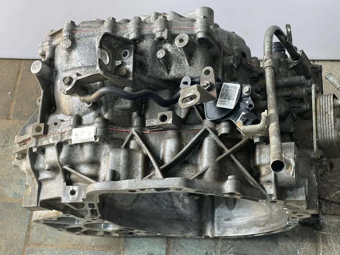 Gear box - 2013 Nissan Pathfinder 3.5i