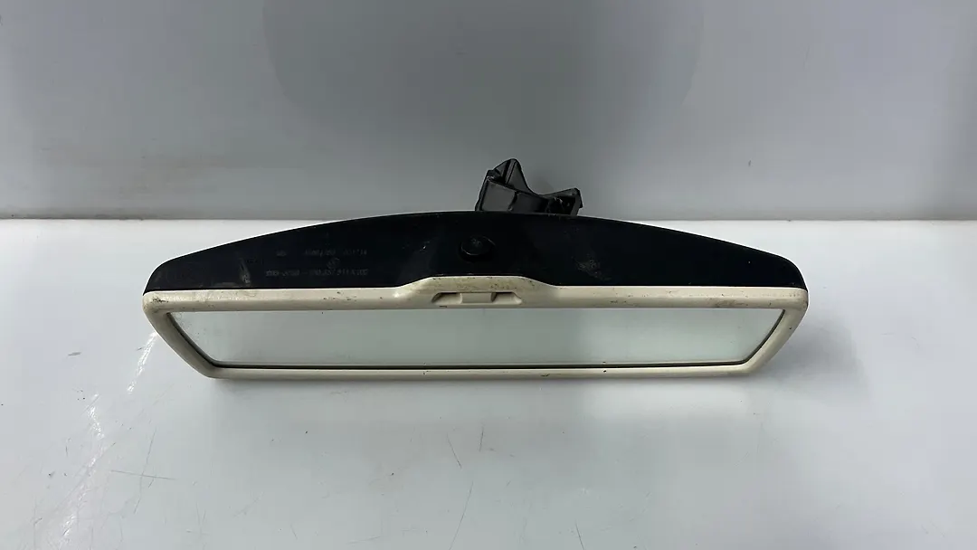 Rear view mirror - 2015 Volkswagen CC