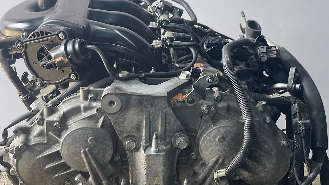 Engine  - 2013 Nissan Pathfinder 3.5i