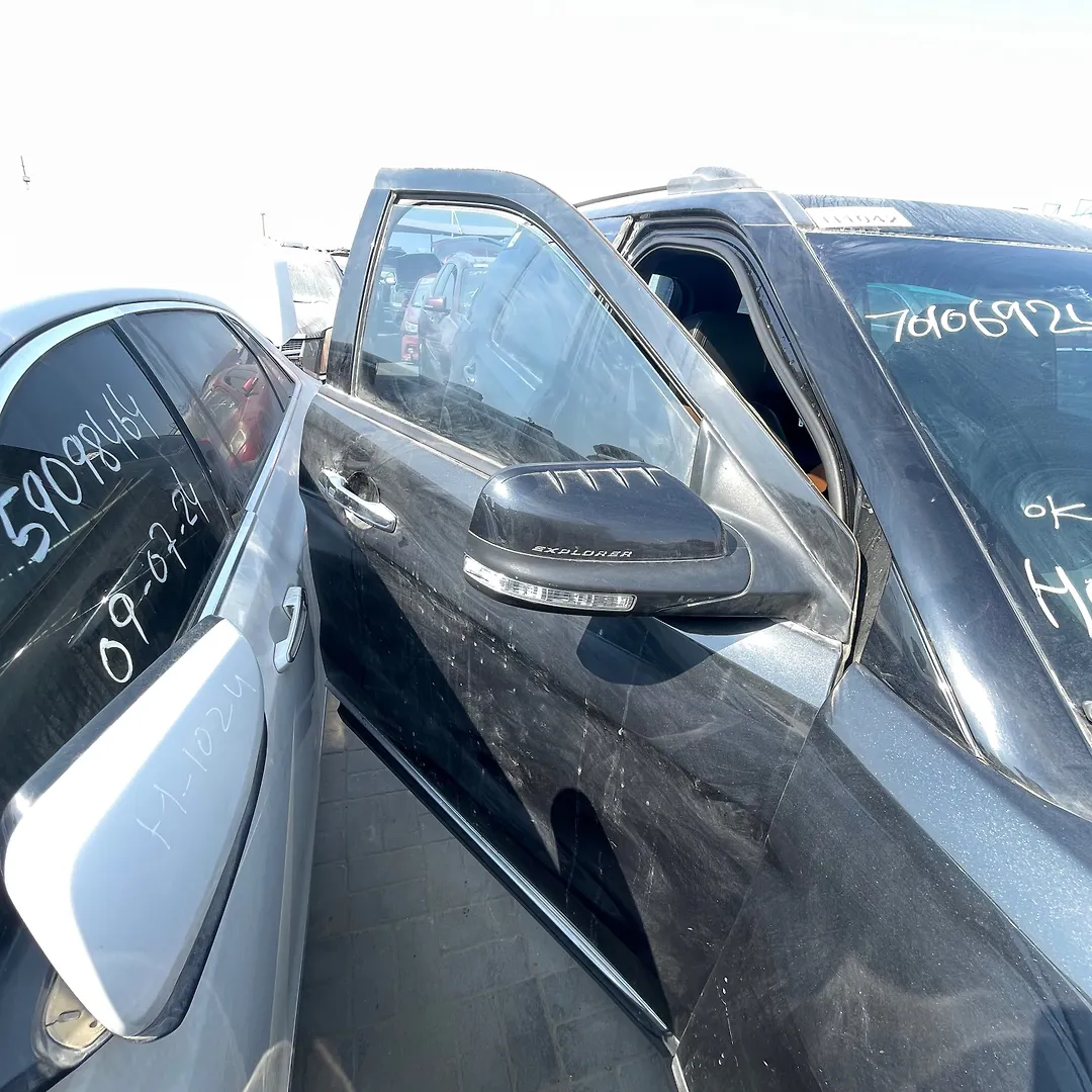 Door (RHF) - 2012 Ford Explorer Limited