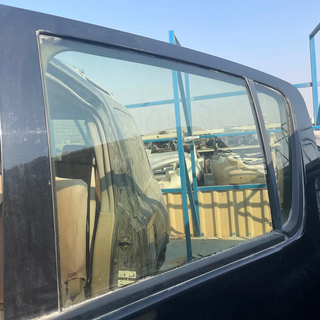 Door (LHB) - 2006 Nissan Armada