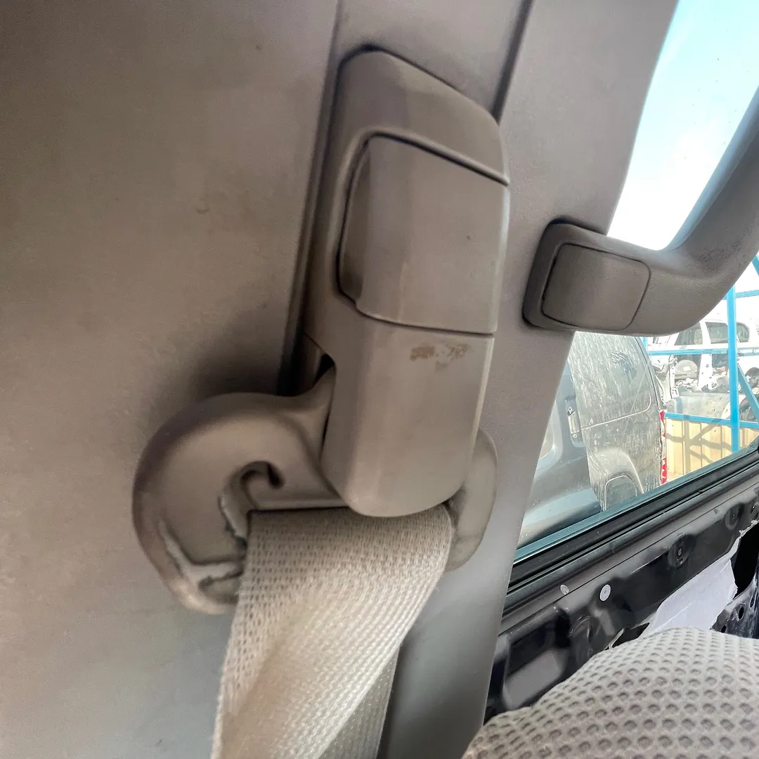 Seat Belt (RHB) - 2006 Nissan Armada