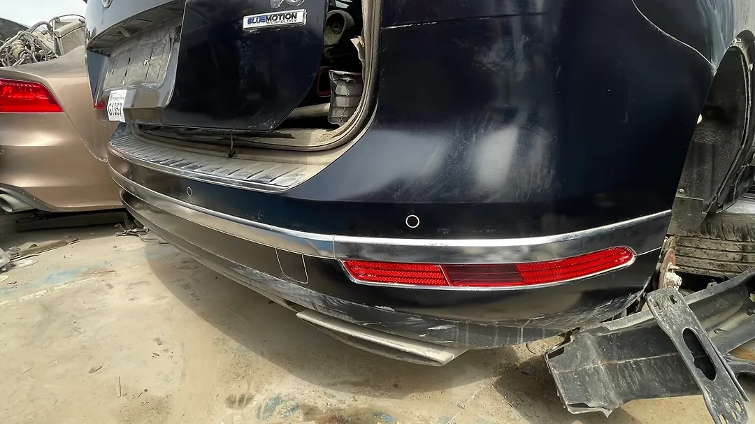 Rear Bumper - 2016 Volkswagen Touareg