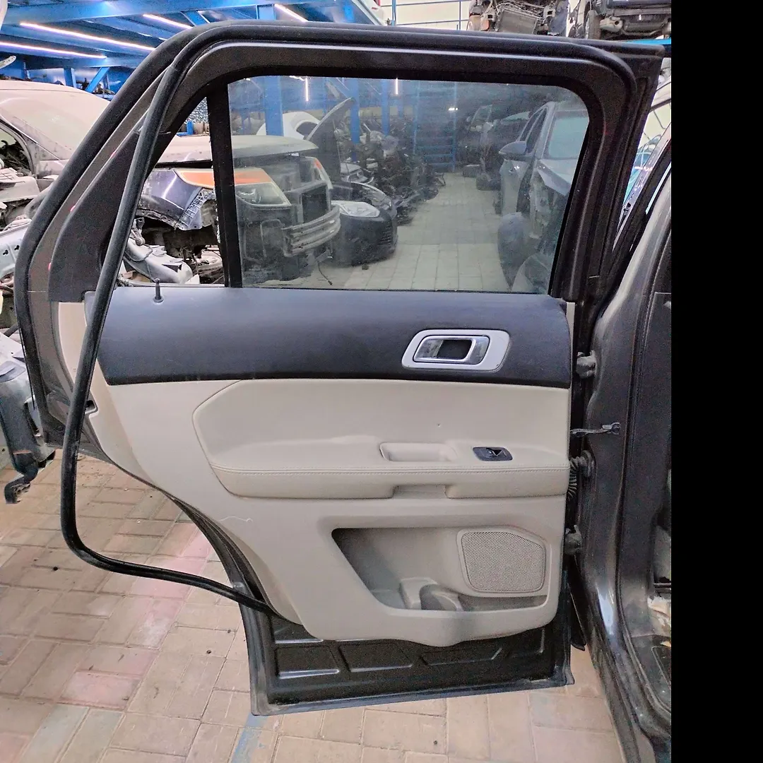 Door (LHB) - 2011 Ford Explorer
