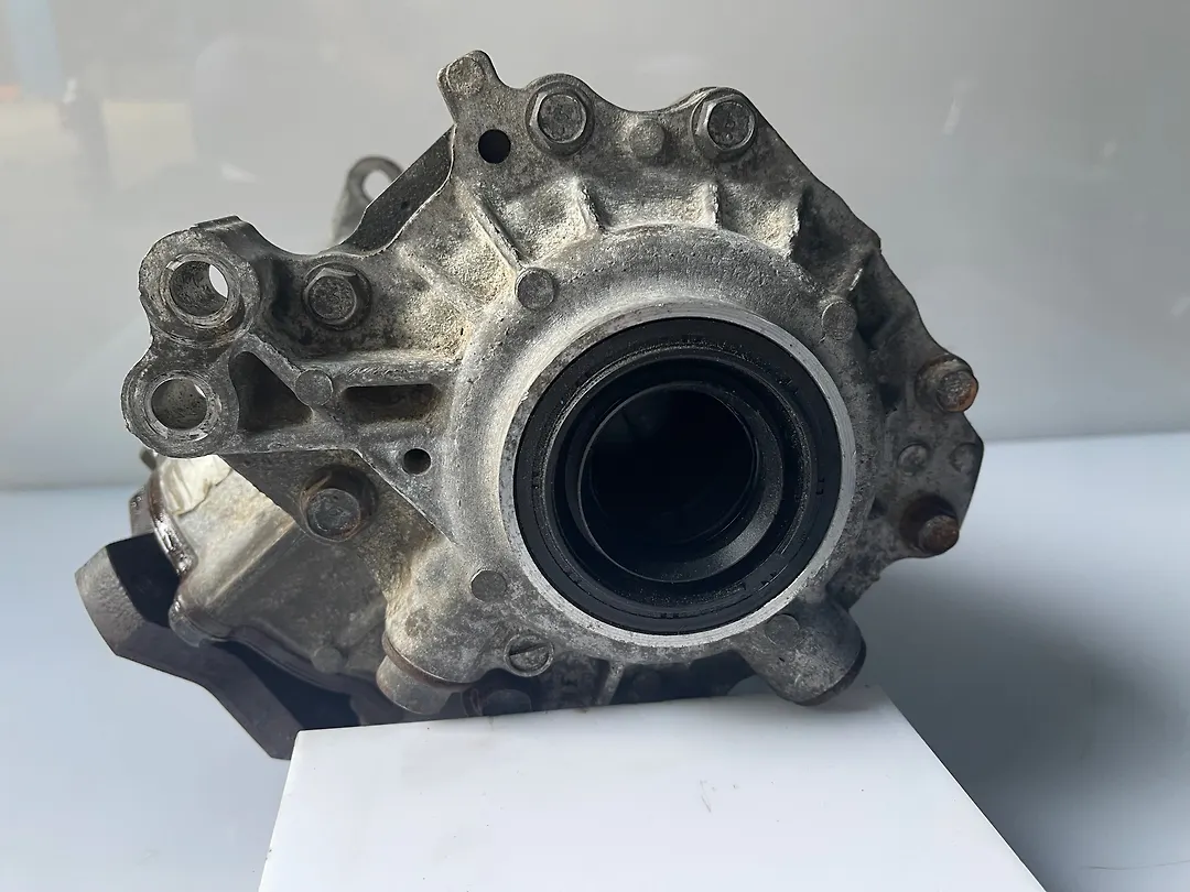 Front Differential - 2013 Nissan Pathfinder 