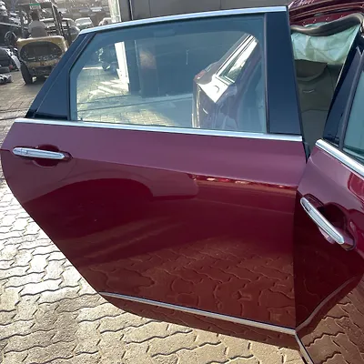 Door (RHB) - 2016 Cadillac CT6