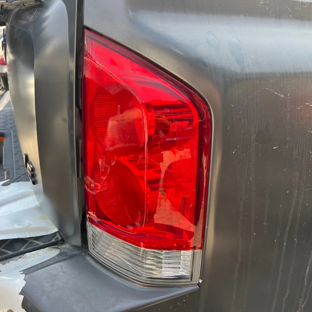 Tail Light (RH) - 2011 Nissan Armada Armada