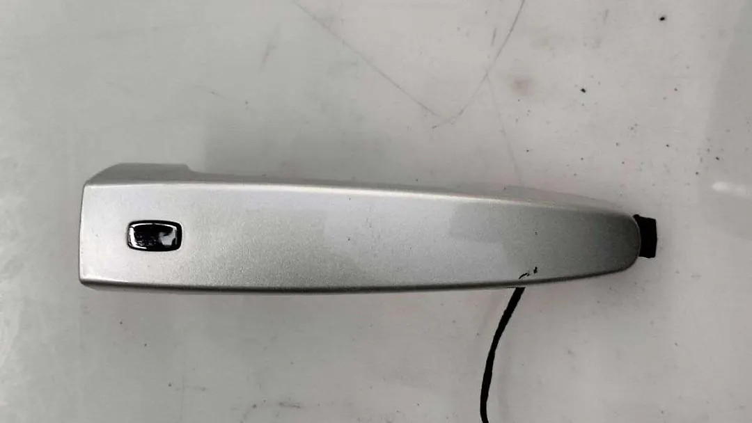 Door handle exterior - 2020 Chevrolet Traverse