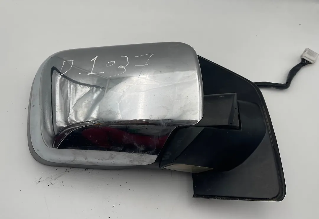 Side Mirror (RH) - 2014 Nissan Armada SUV
