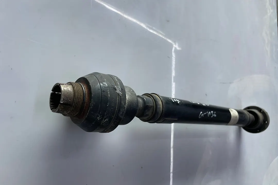 Front drive shaft - 2015 Land Rover RANGE ROVER SuperCharged