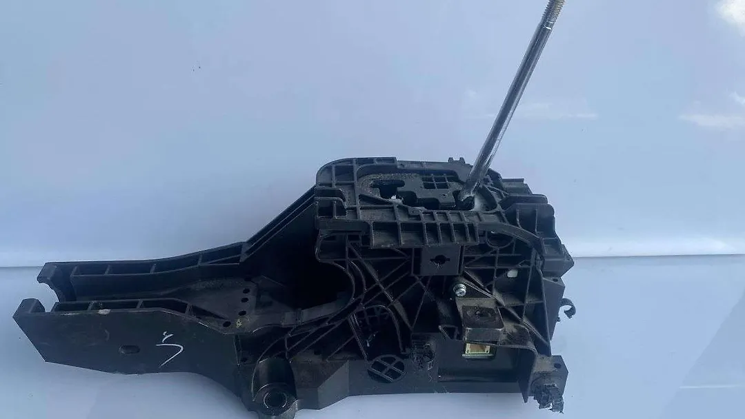 Transmission shift - 2021 Toyota Tacoma SR5 grade TRN265L