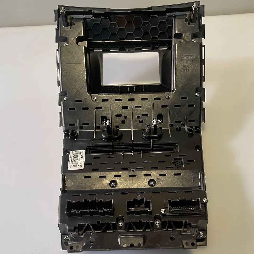 Dash panel - 2016 Ford Edge SE