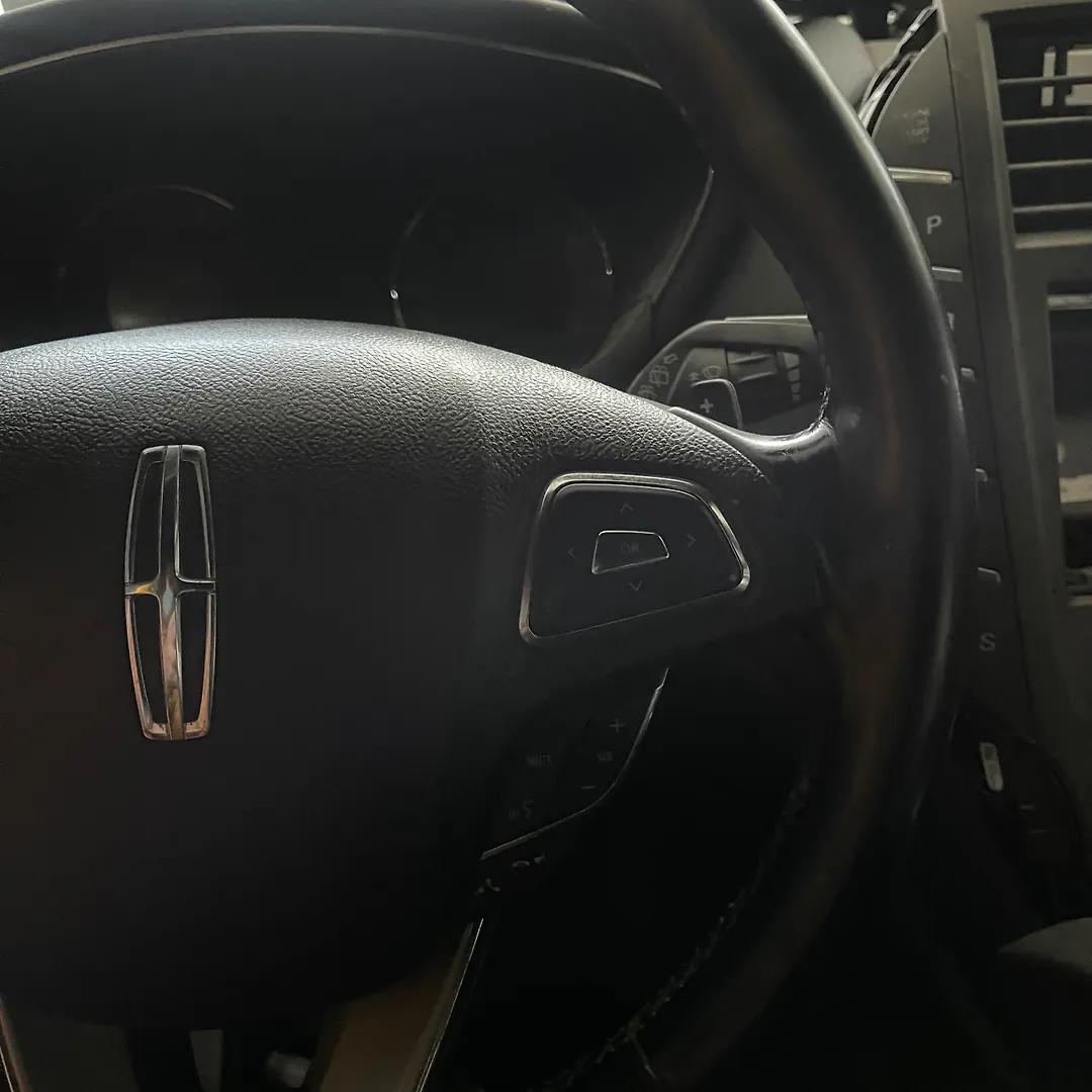 Steering wheel - 2016 Lincoln MKC