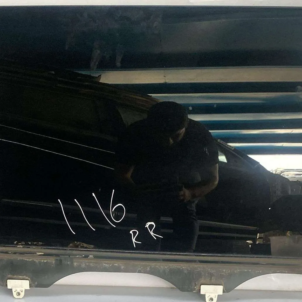 Rear door glass - 2014 Infiniti QX80 SUV
