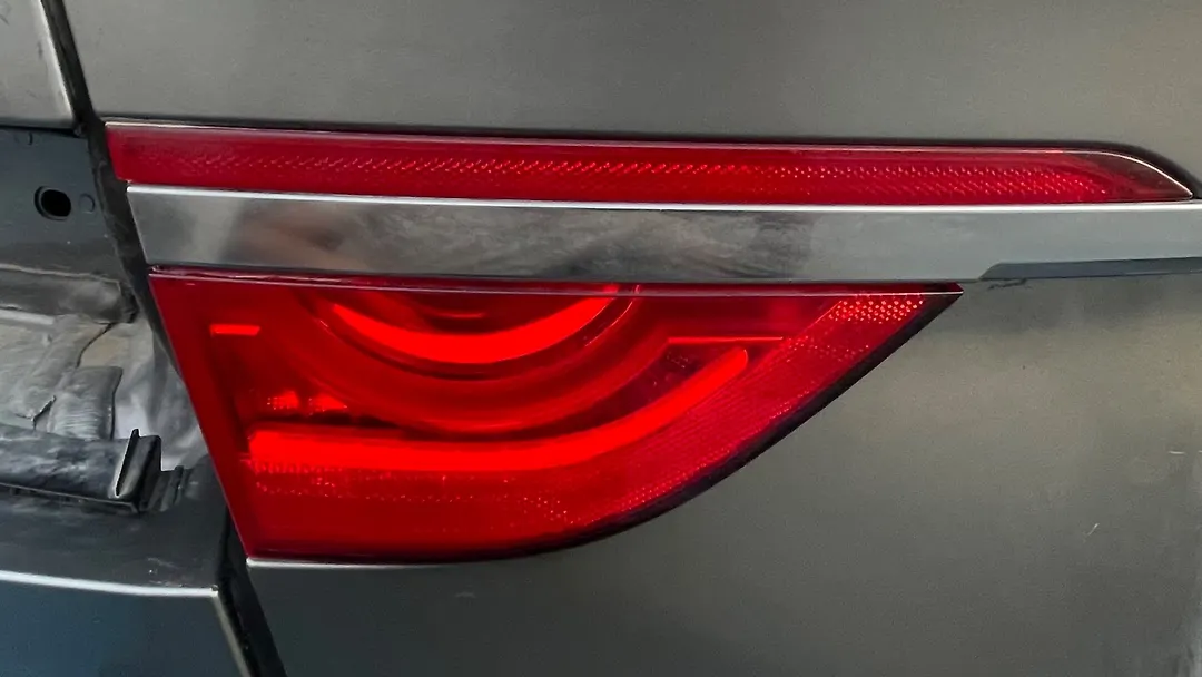 Trunk Light (LH) - 2020 Jaguar XF PRESTIGE