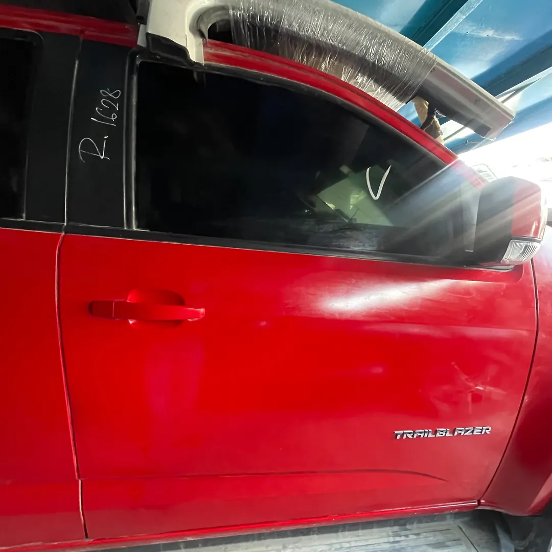 Door (RHF) - 2017 CHEVROLET TRAILBLAZE