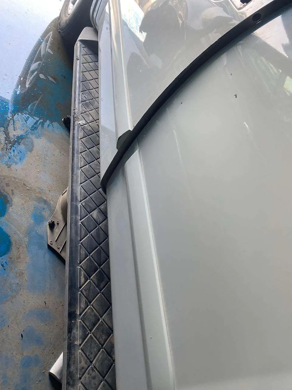 Running board - 2012 Nissan Armada
