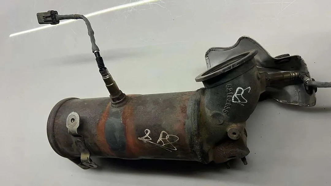 Catalytic converter - 2018 Chevrolet Equinox