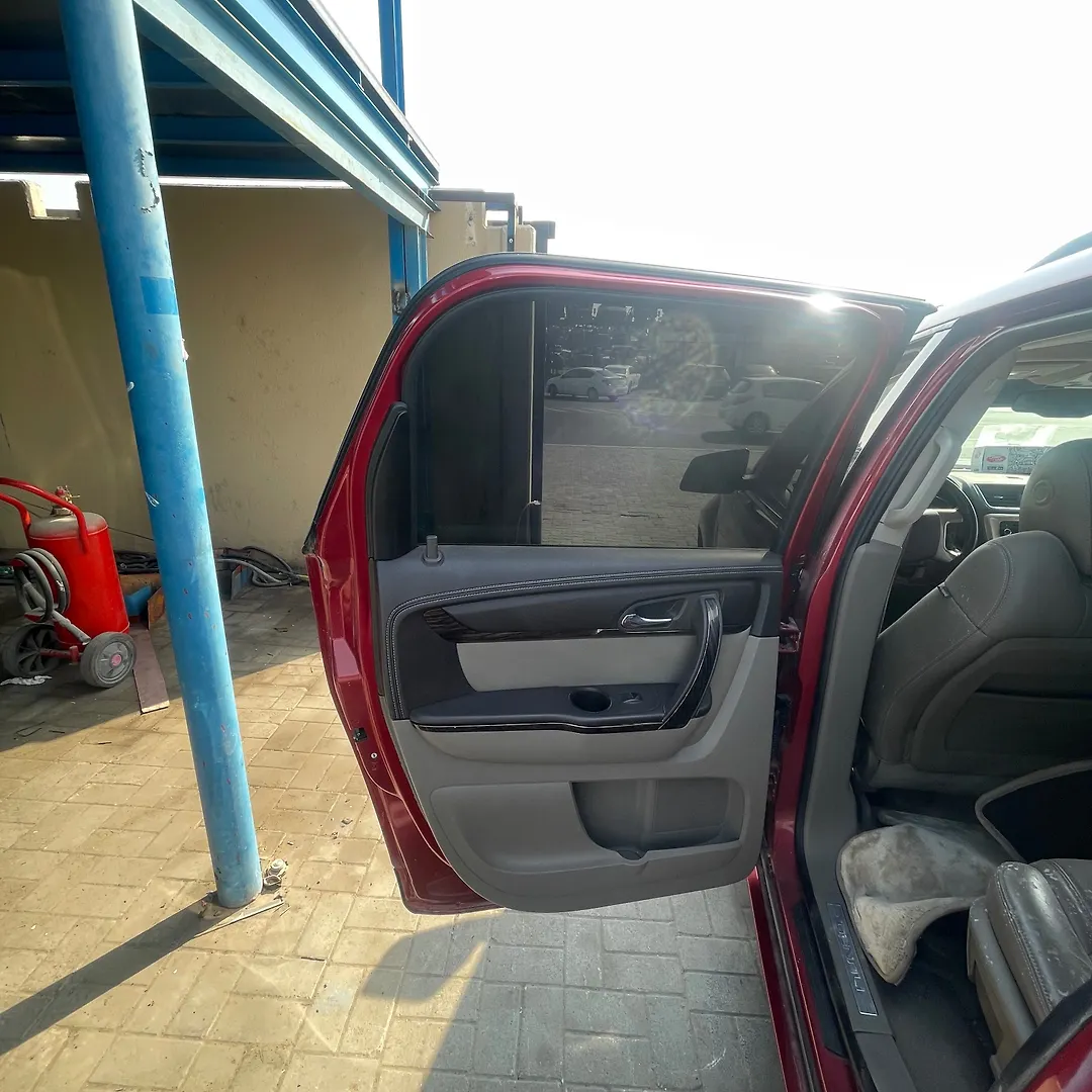 Door (LHB) - 2013 GMC Acadia Export (Non US, Non Canada)