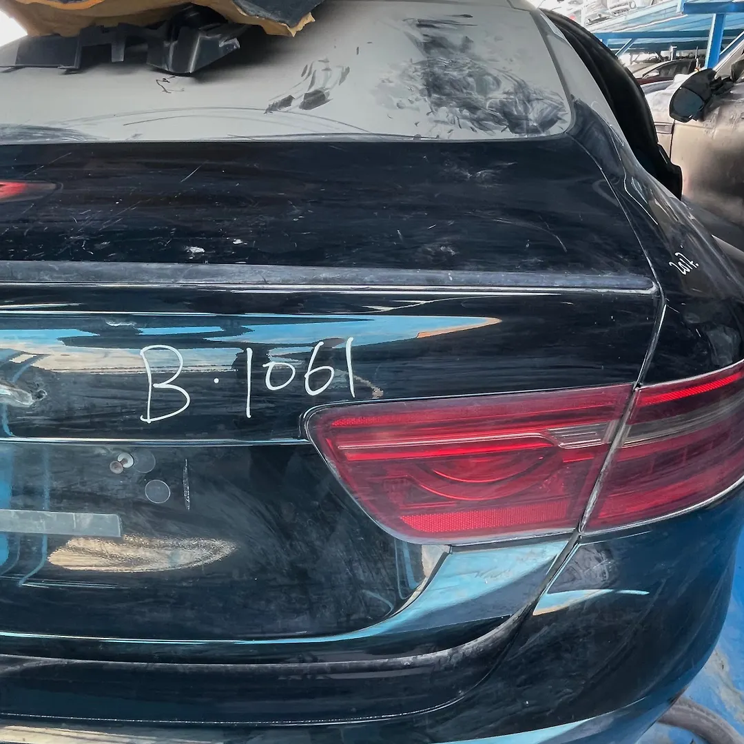 Trunk - 2017 Jaguar XE