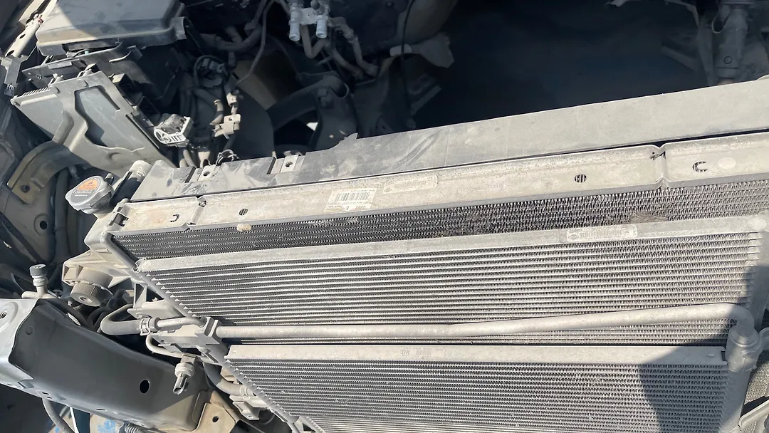 Radiator - 2014 Infiniti QX56