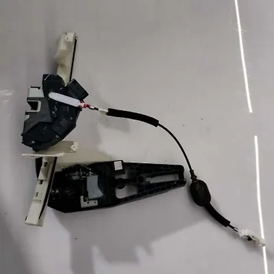 Door Lock(RHF) - 2017 Ford Edge