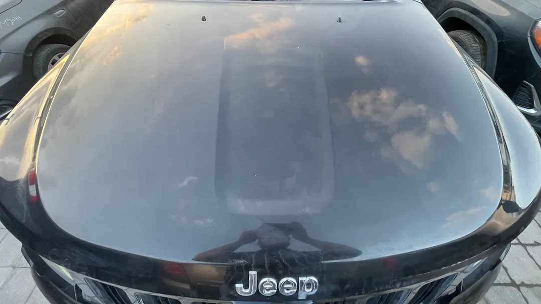 Hood/Bonnet - 2012 Jeep Grand Cherokee Laredo WK