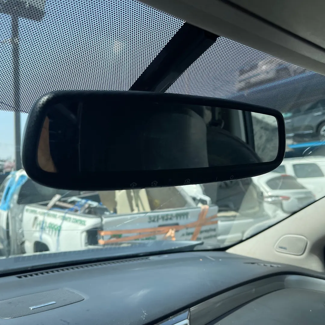 Rear view mirror - 2015 Nissan Murano