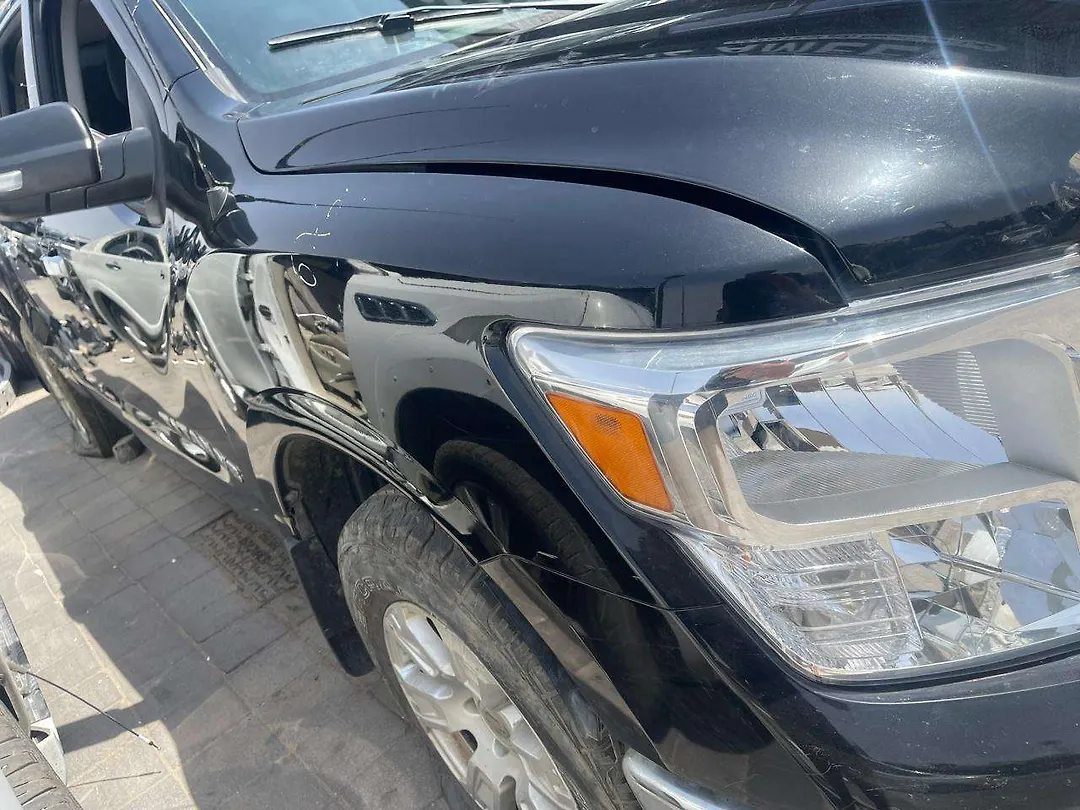 Headlight (RH) - 2018 Nissan Titan