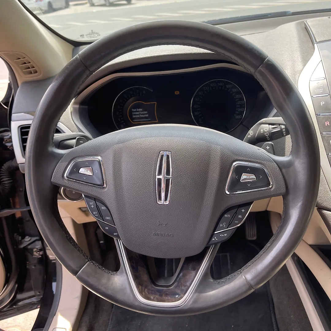 Steering wheel - 2016 Lincoln MKZ