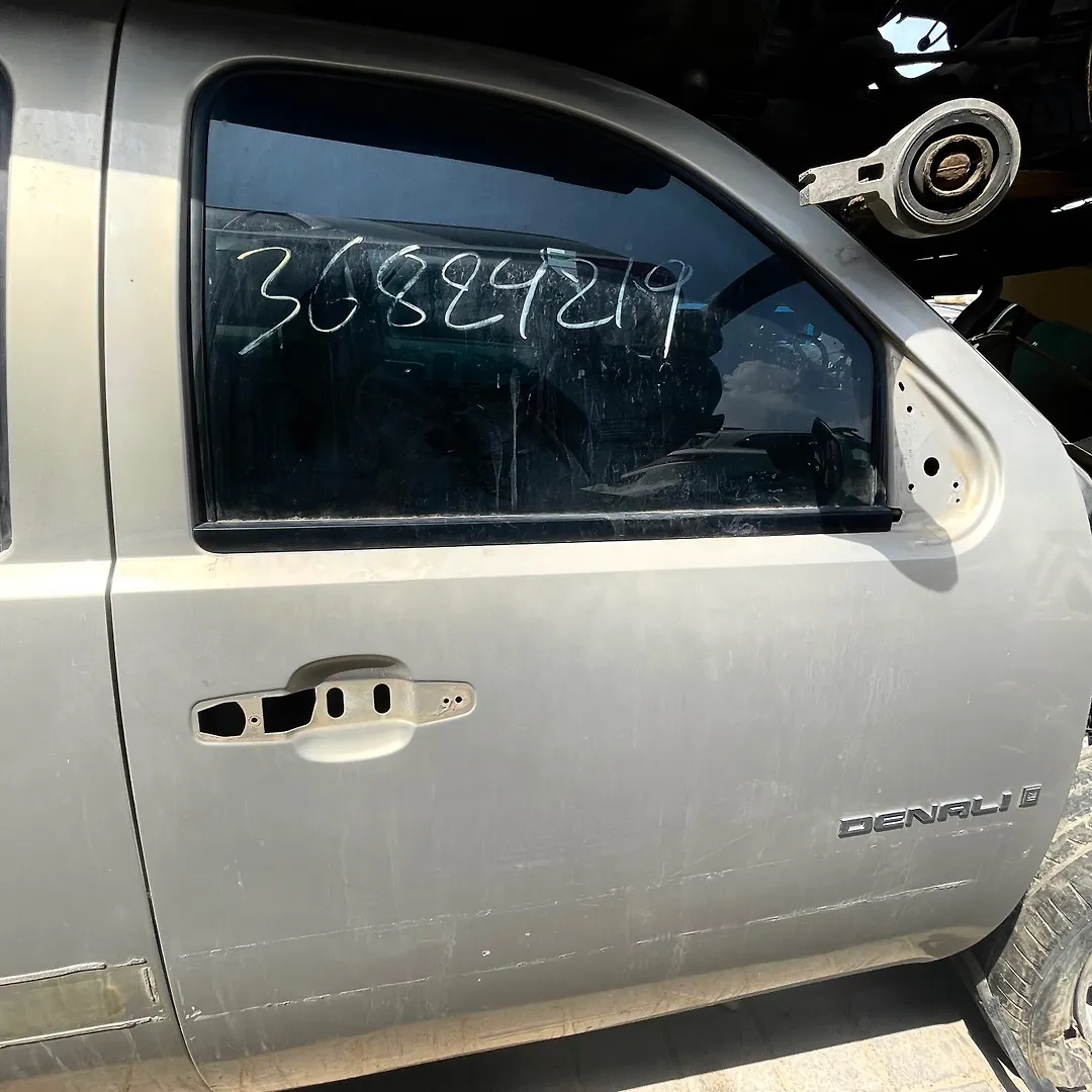 Door (RHF) - 2007 GMC Yukon