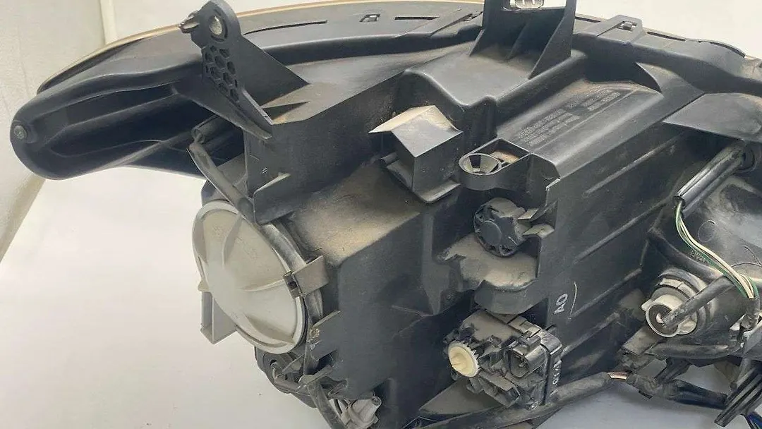 Headlight (LH) - 2012 Infiniti QX56