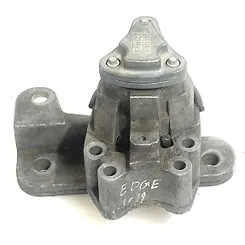 Engine mounts - 2013 Ford Edge SE