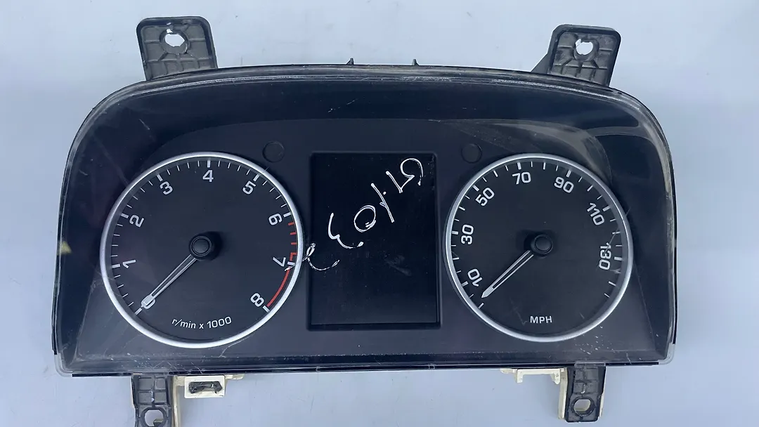 Speedometer - 2011 Land Rover Range Rover Sport HSE