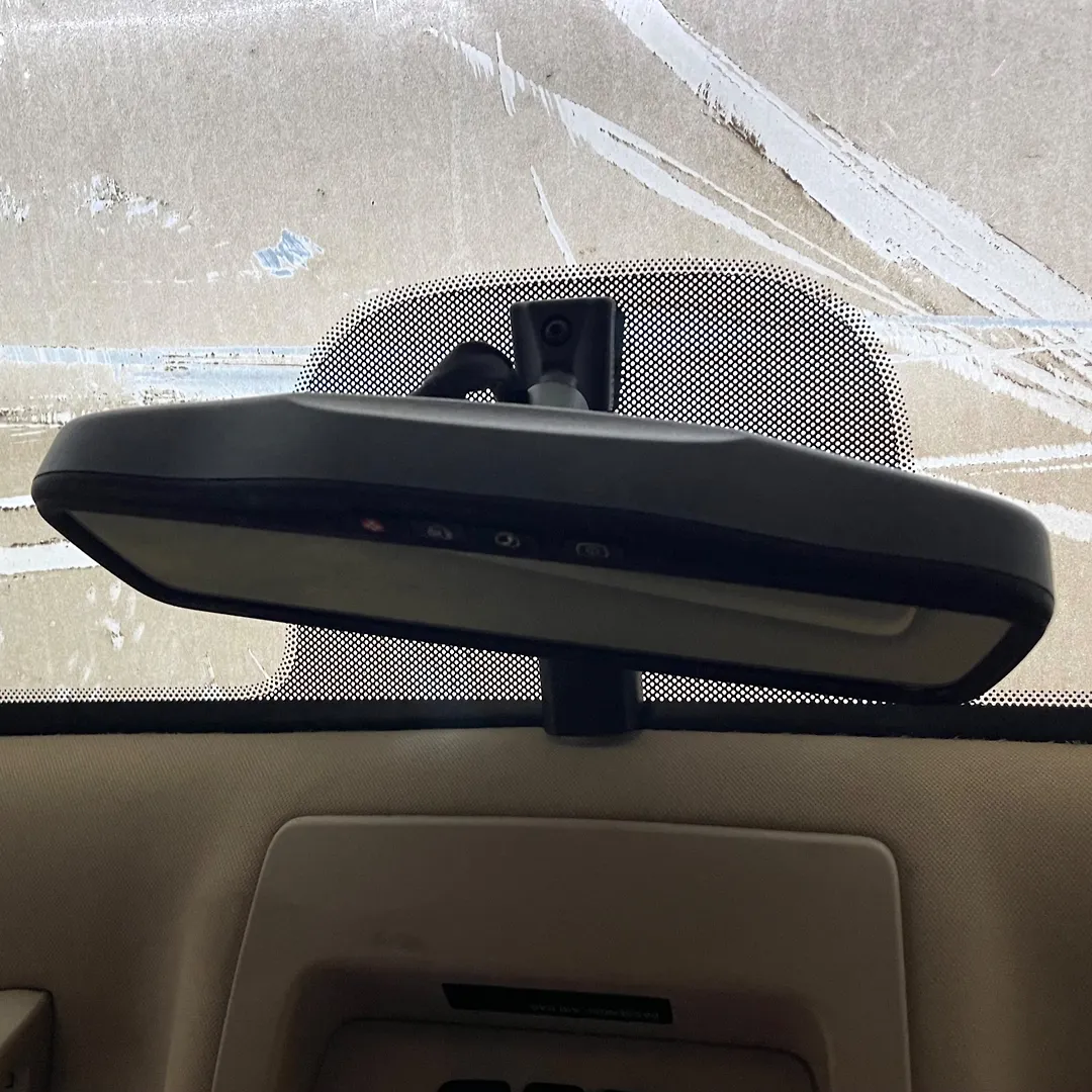 Mirror (Inner rear view) - 2010 GMC Yukon