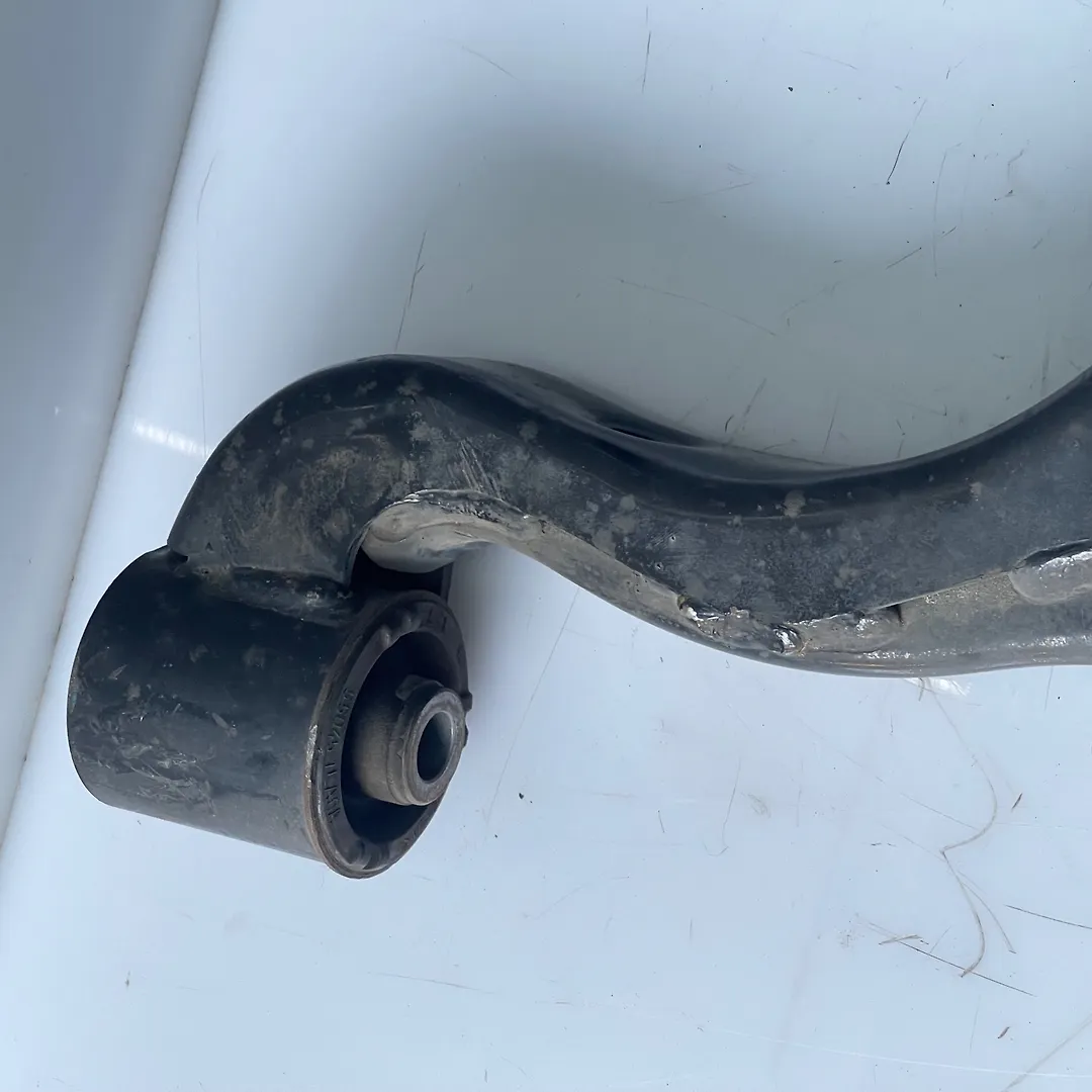 Upper arm (LH) - 2014 Infiniti QX80 SUV