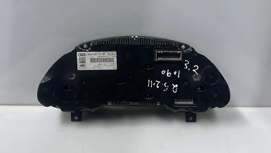 Speedometer - 2011 Audi Q5 Deluxe
