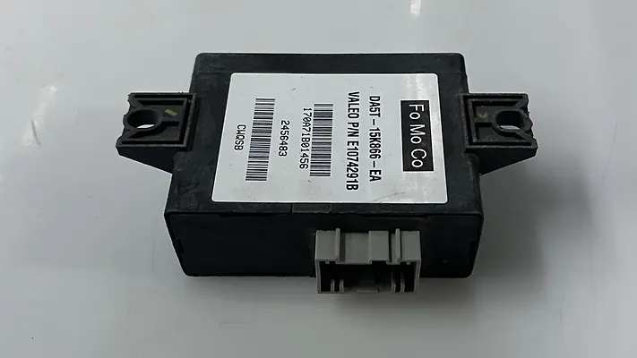 Parking Assist Control Module - 2021 Land Rover RANGE ROVER EVOQUE