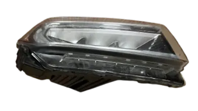 Headlight (RH) - 2021 GMC Acadia