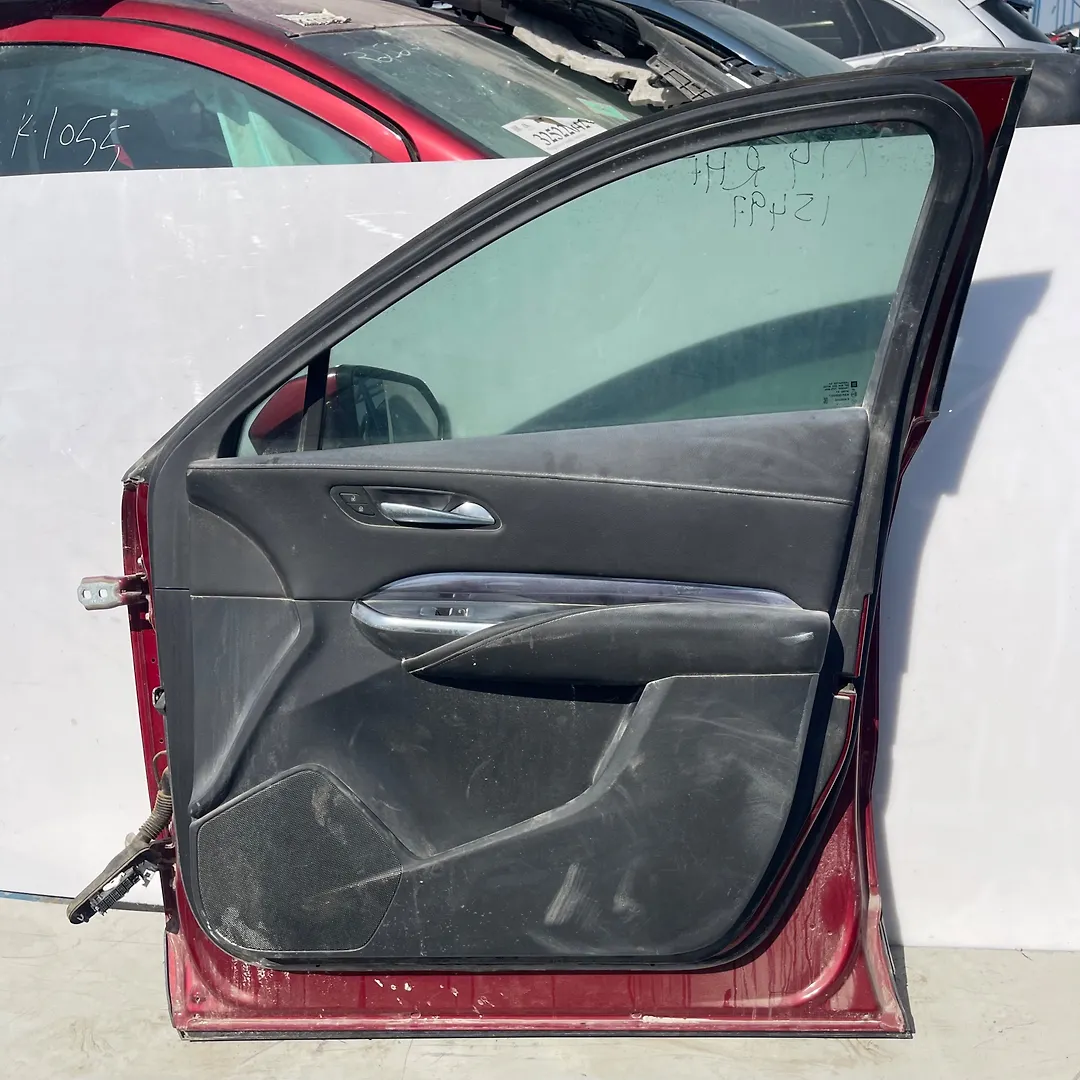 Door (RHB) - 2021 Cadillac XT4 Luxury