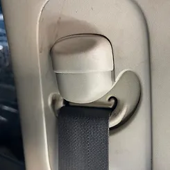 Seat Belt (RHF) - 2013 Nissan Pathfinder 3.5i