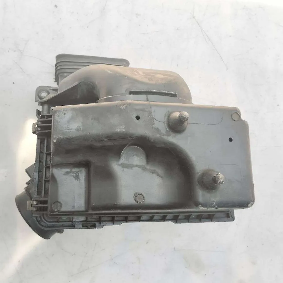Air cleaner box - 2012 Ford Explorer