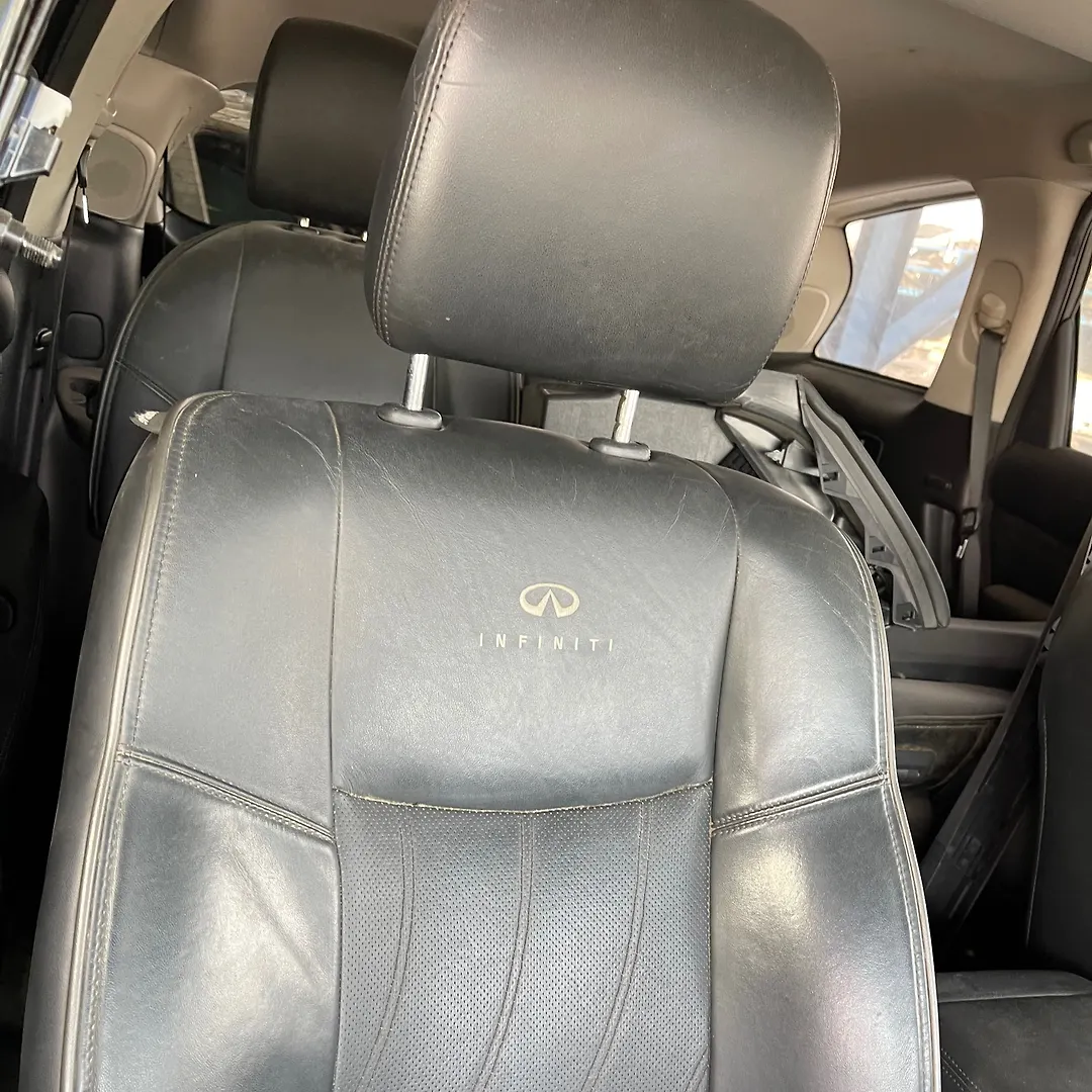 Front Seat (LHS) - 2013 Infiniti JX35