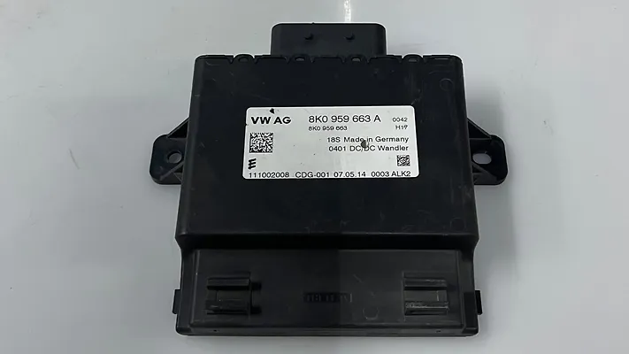 Volt Converter - 2015 Audi A8