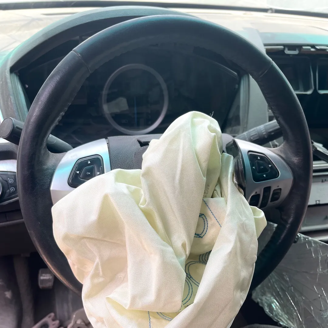 Steering wheel - 2013 Ford Explorer