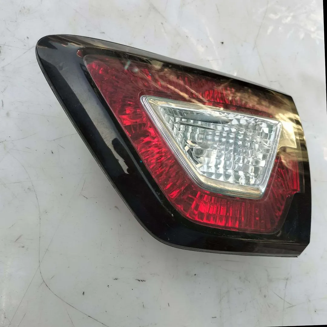Tail Light (RH) - 2015 Chevrolet Traverse