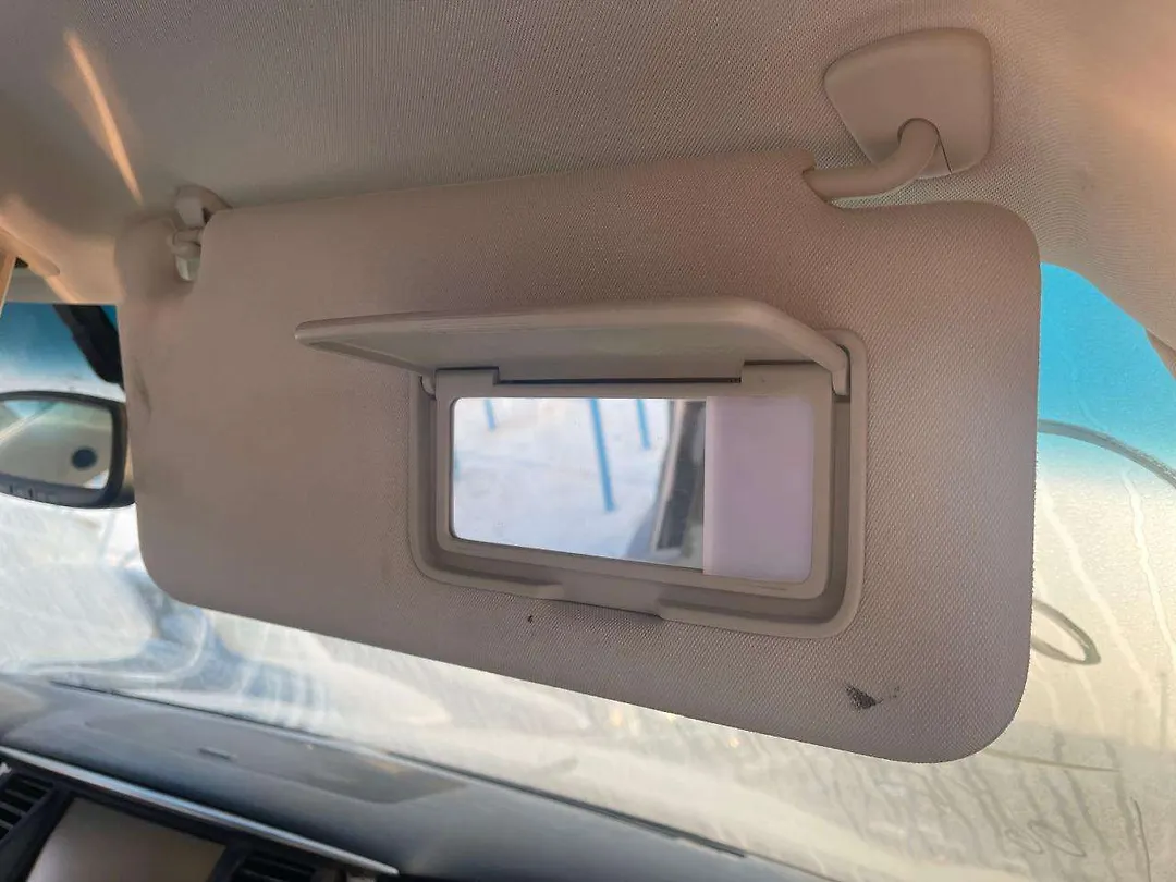 Sun visor - 2014 Infiniti QX80 SUV