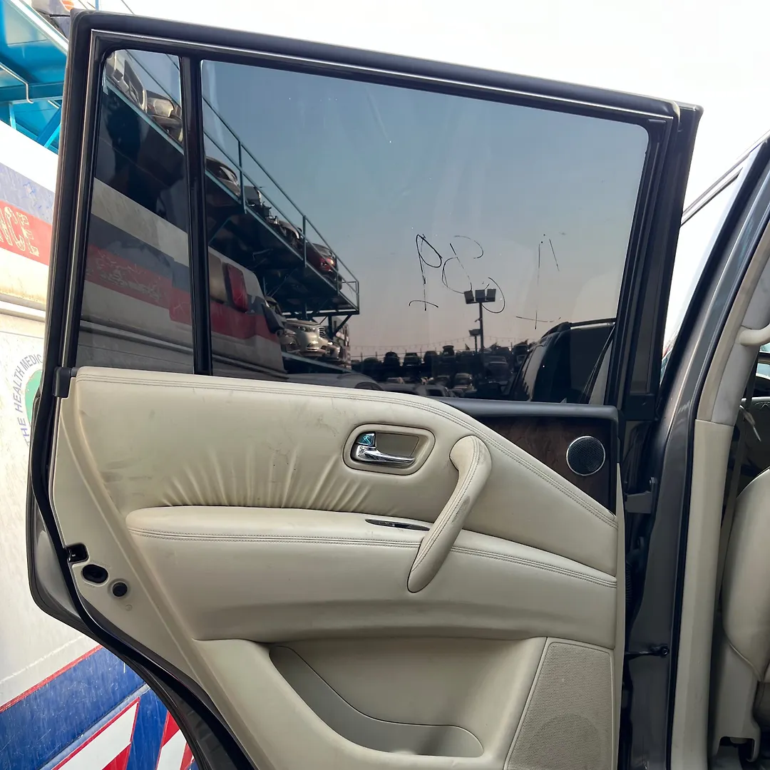 Door (LHB) - 2014 Infiniti QX80 SUV